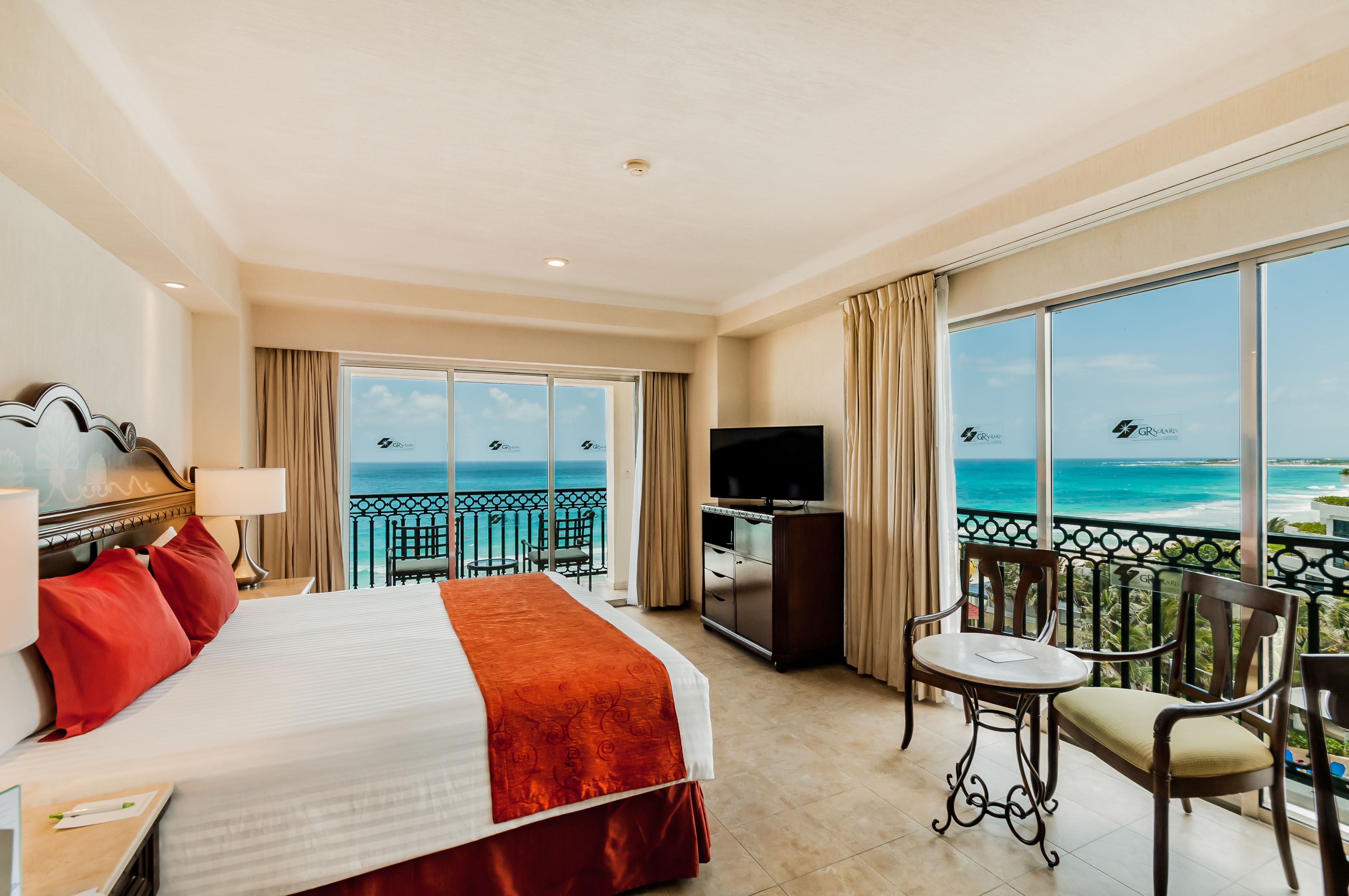 Beach/Ocean View
