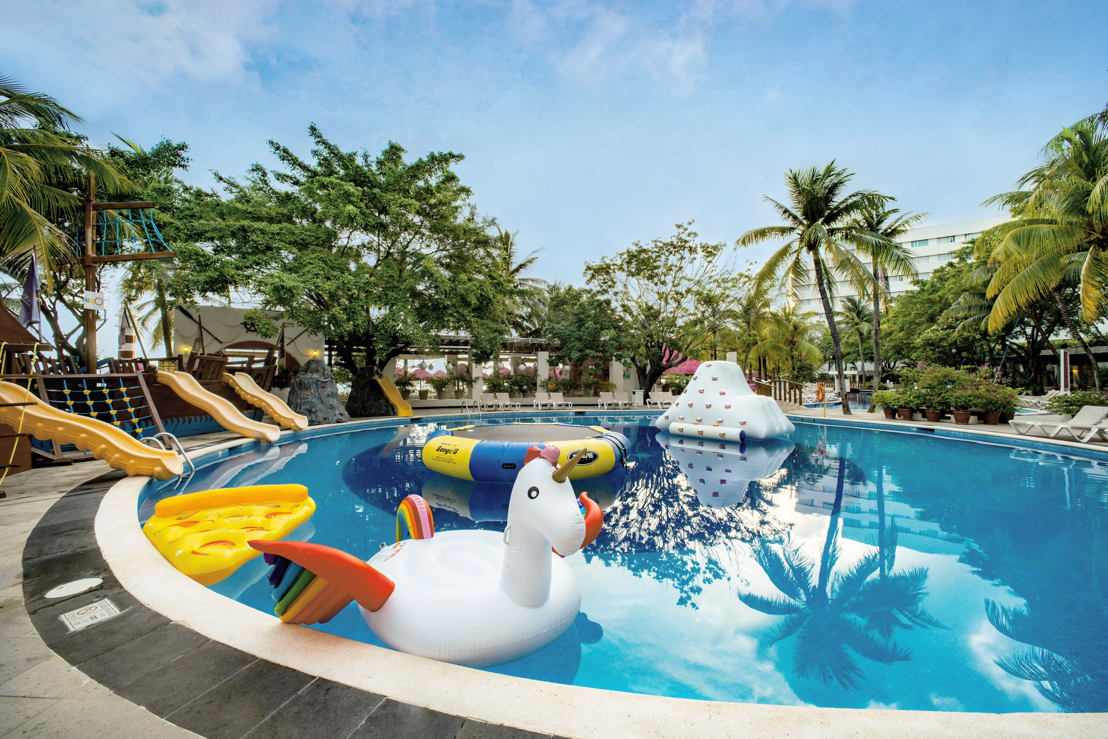 Grand Oasis Palm AllInclusive Resort