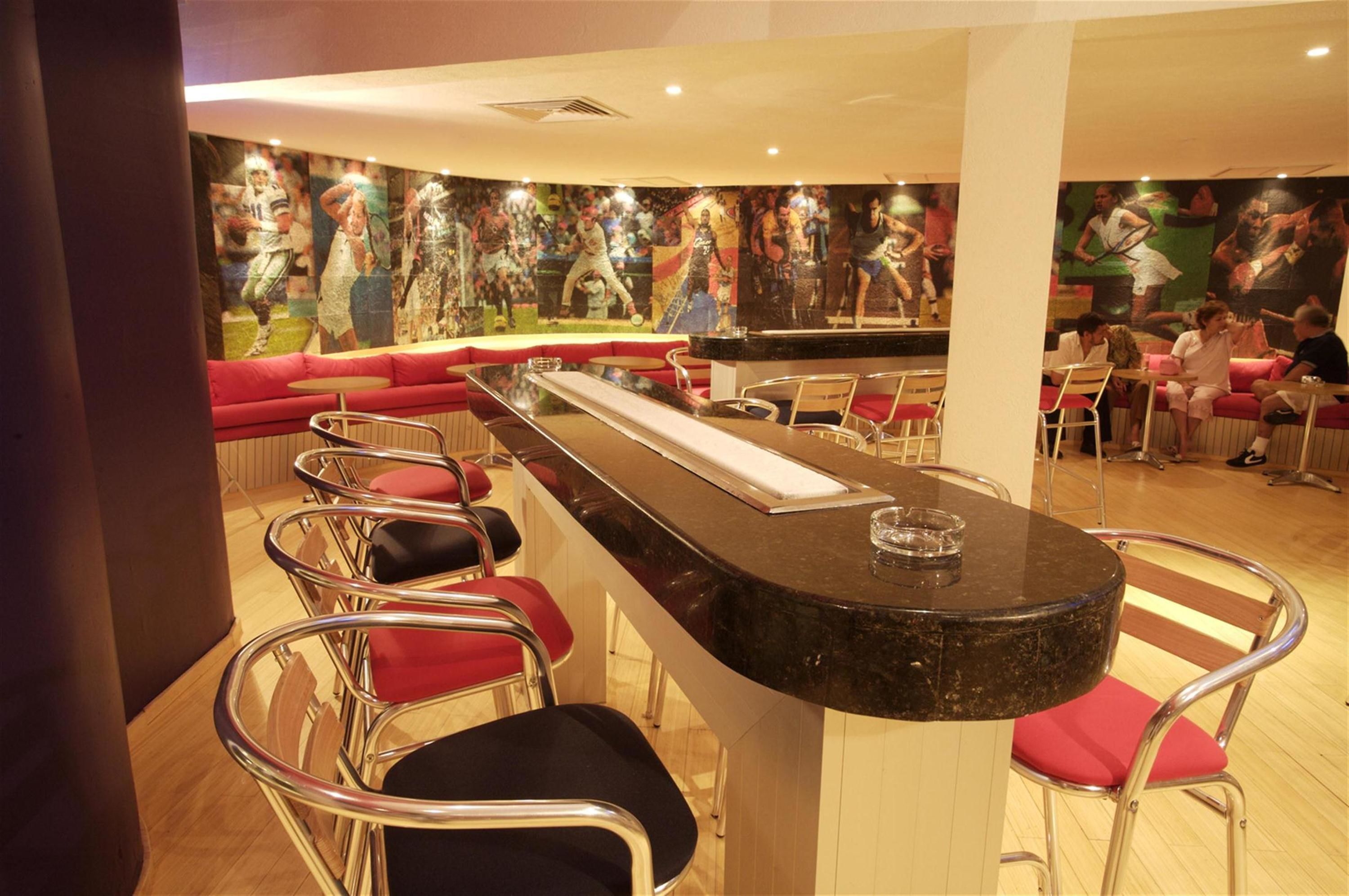 Sports Bar