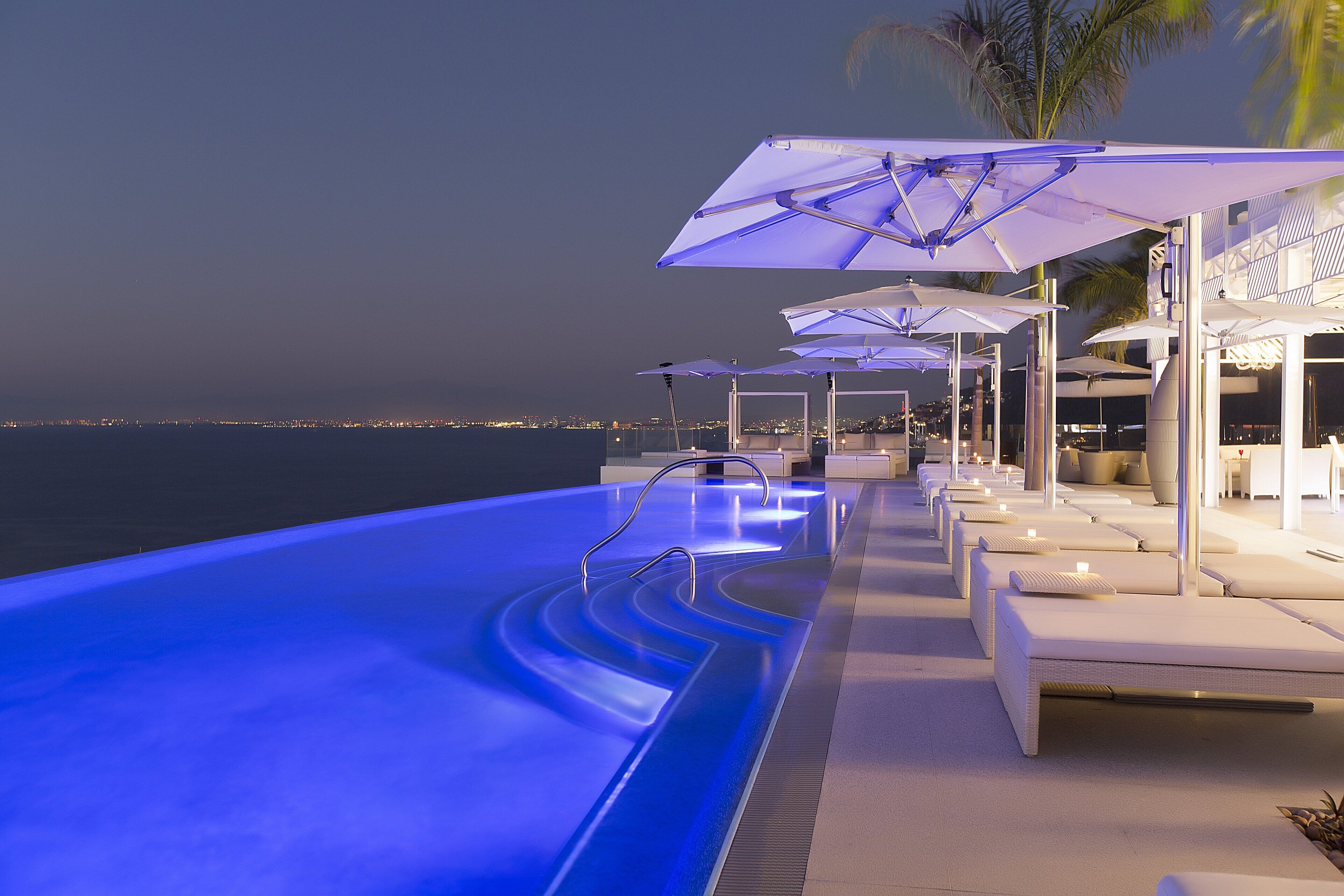 Rooftop Pool