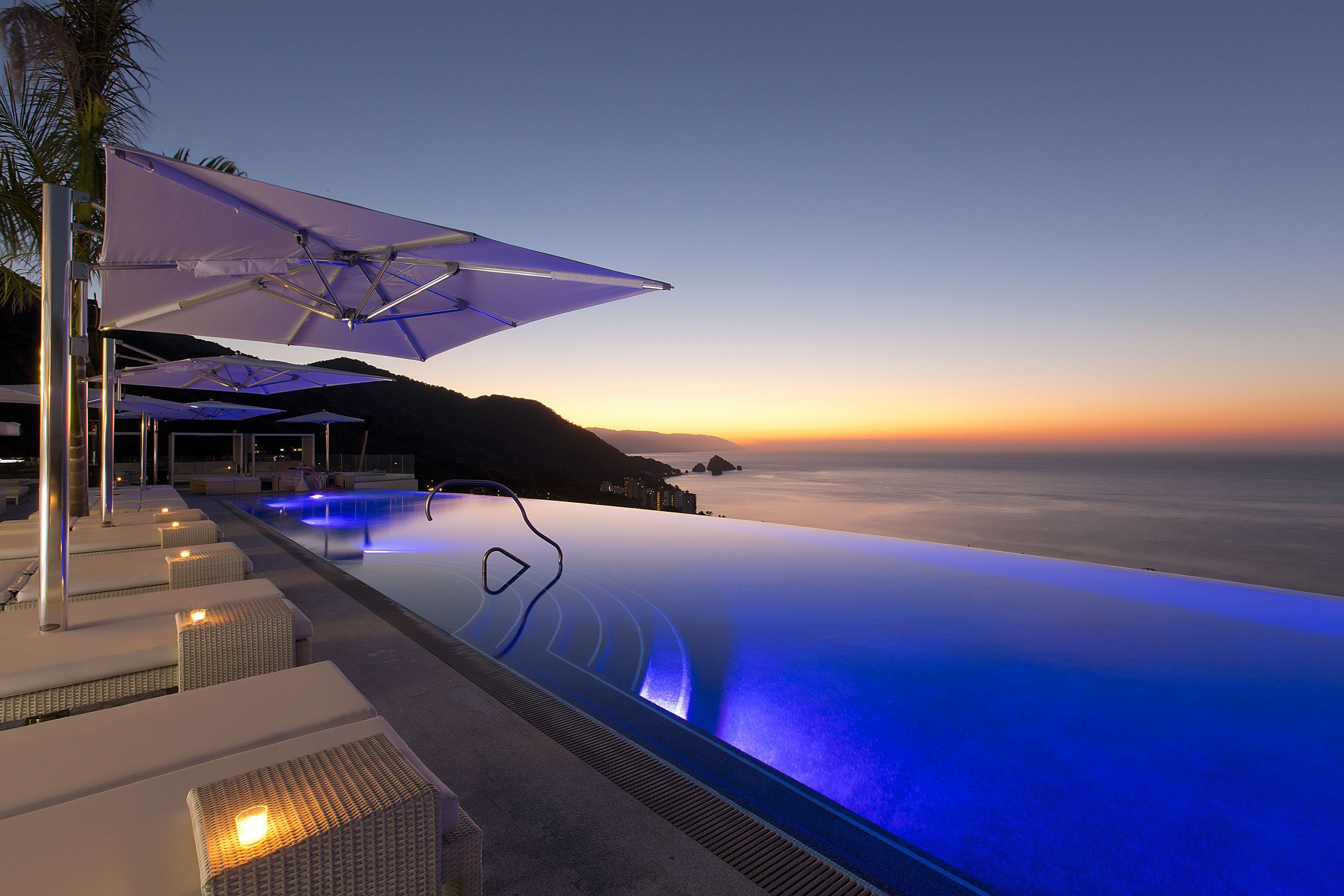 Rooftop Pool