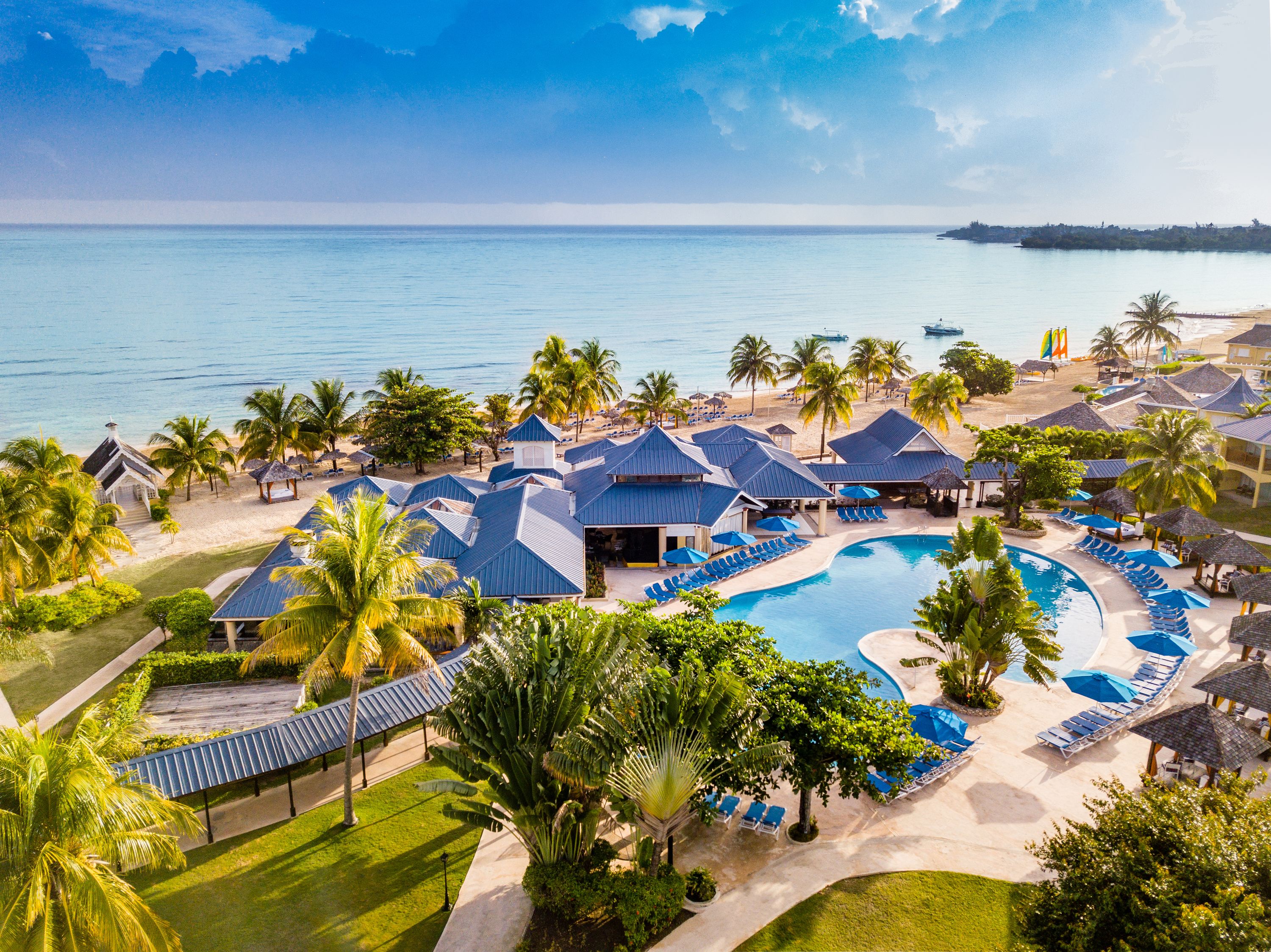 Jewel Runaway Bay Beach & Golf Resort AllInclusive Resort