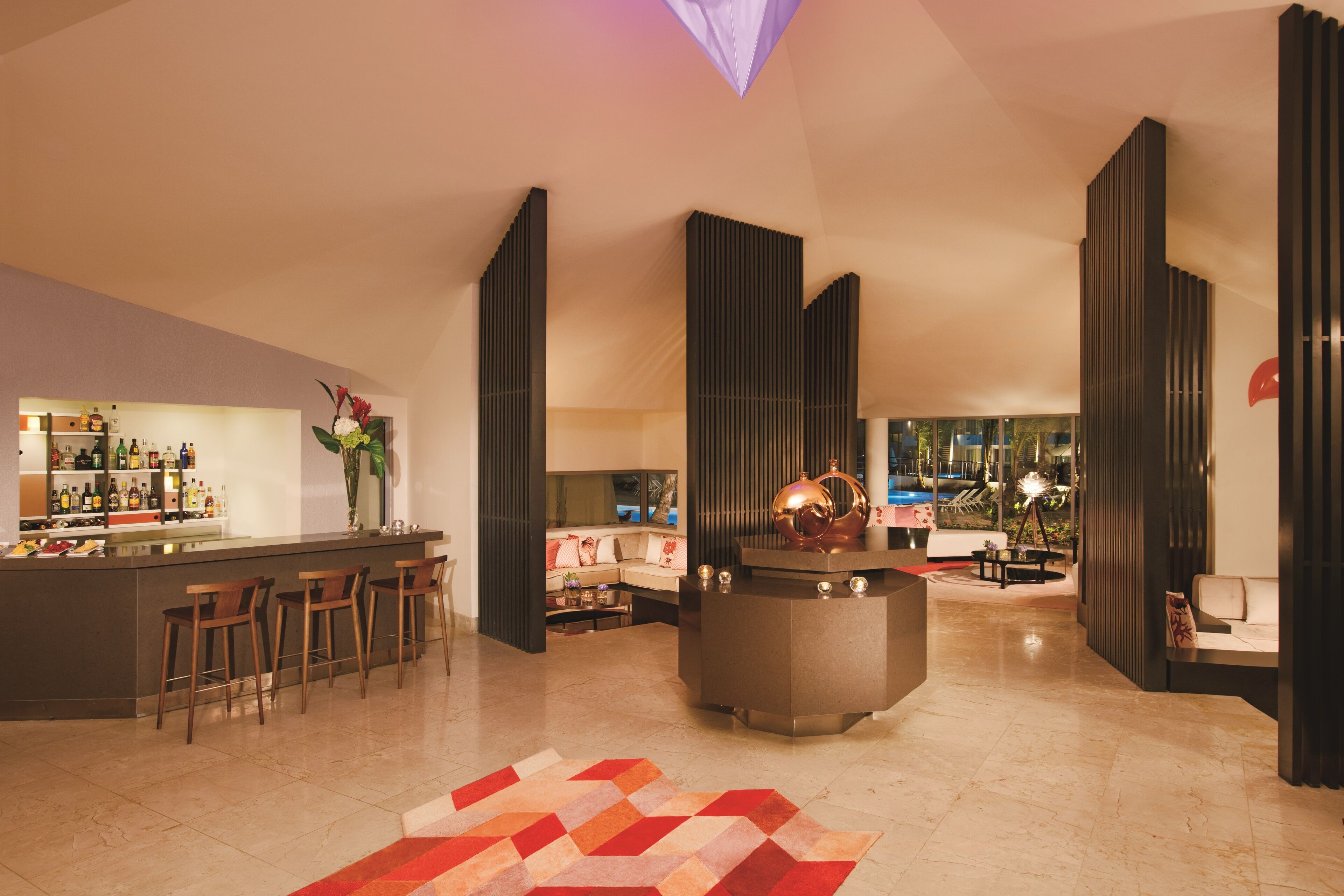 Executive Lounge