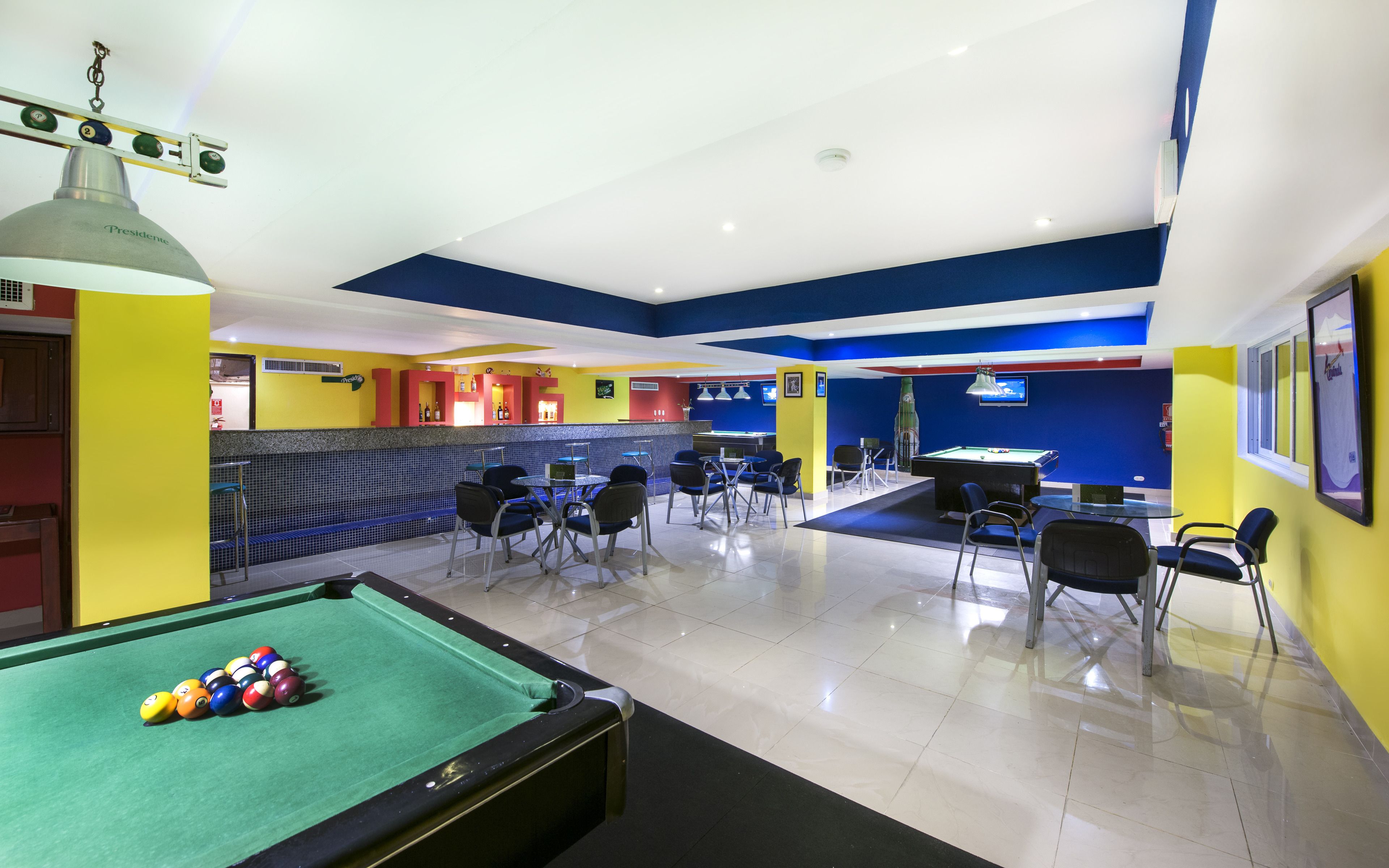 Sports Bar