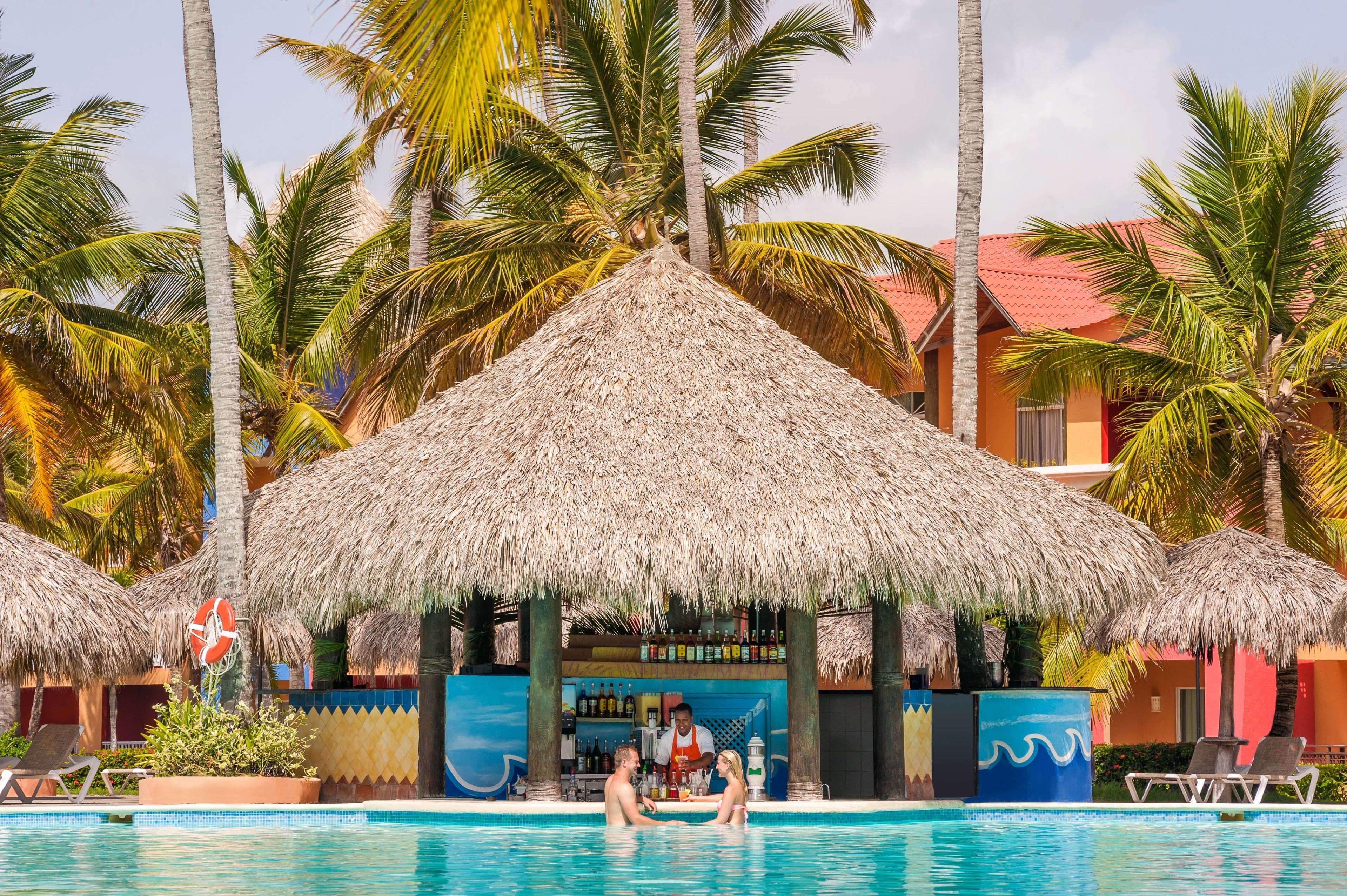 Poolside Bar