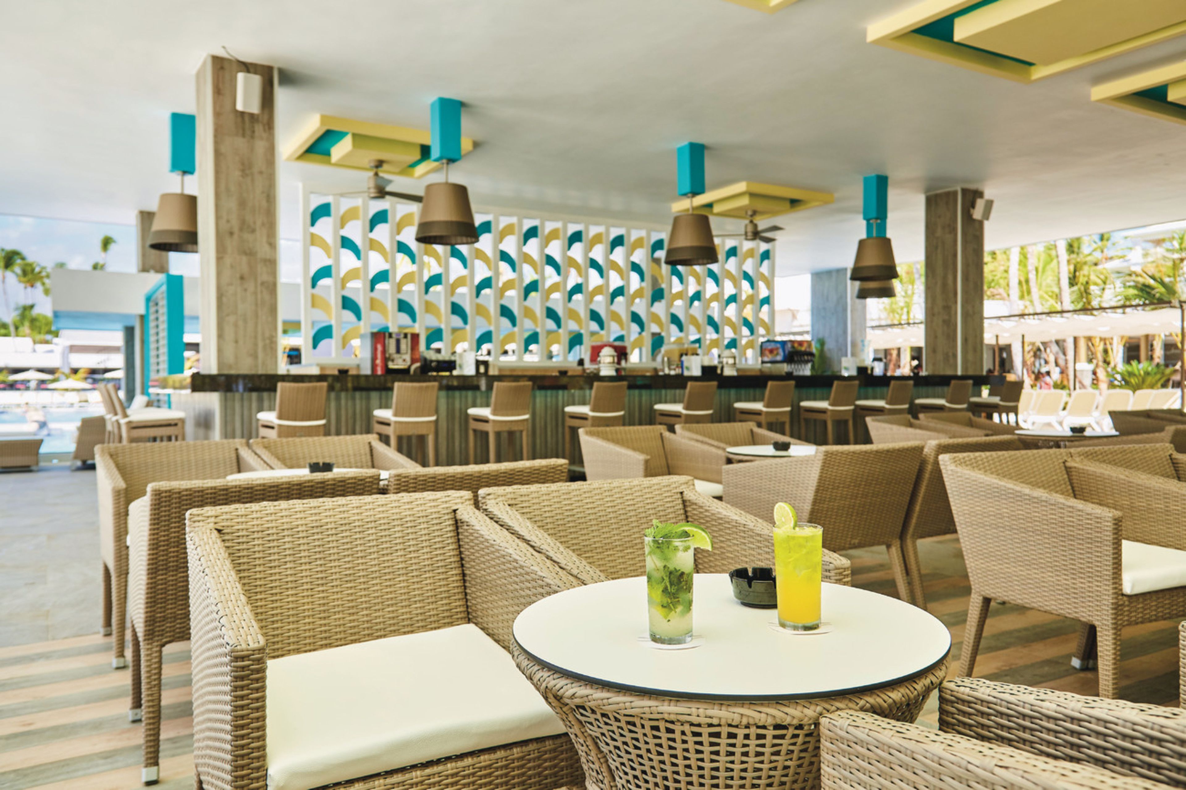 Poolside Bar
