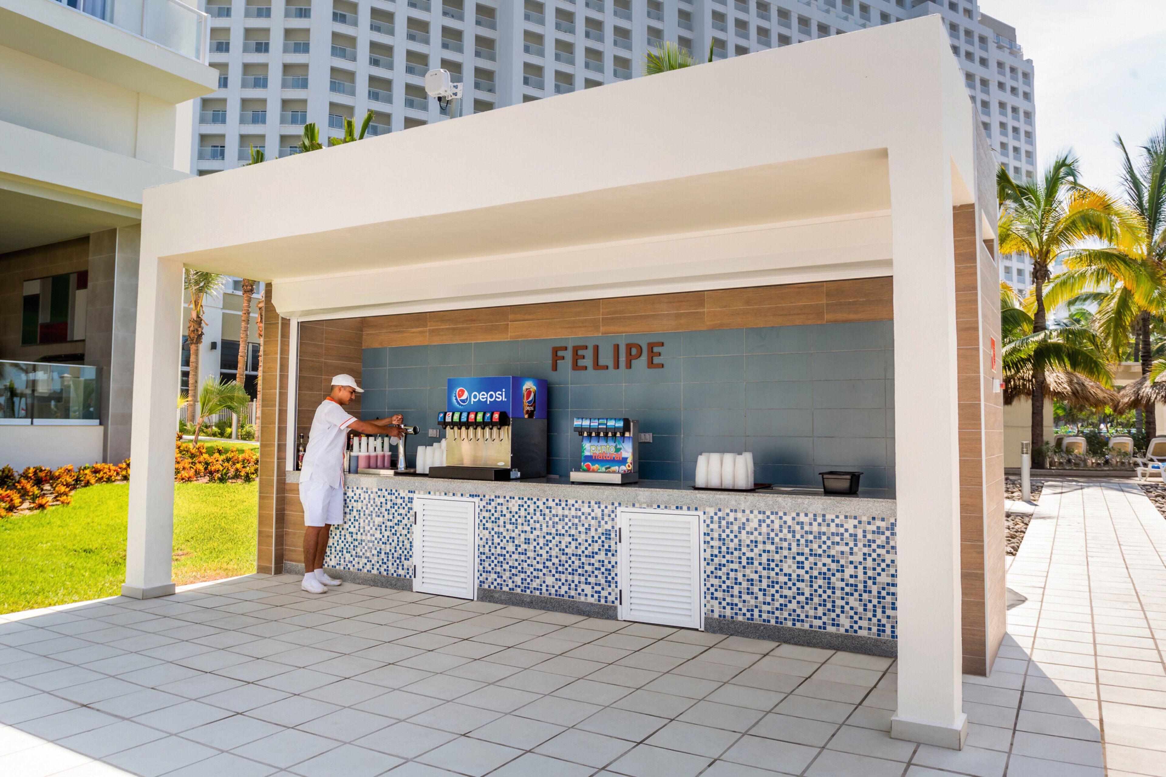 riu emerald bay address