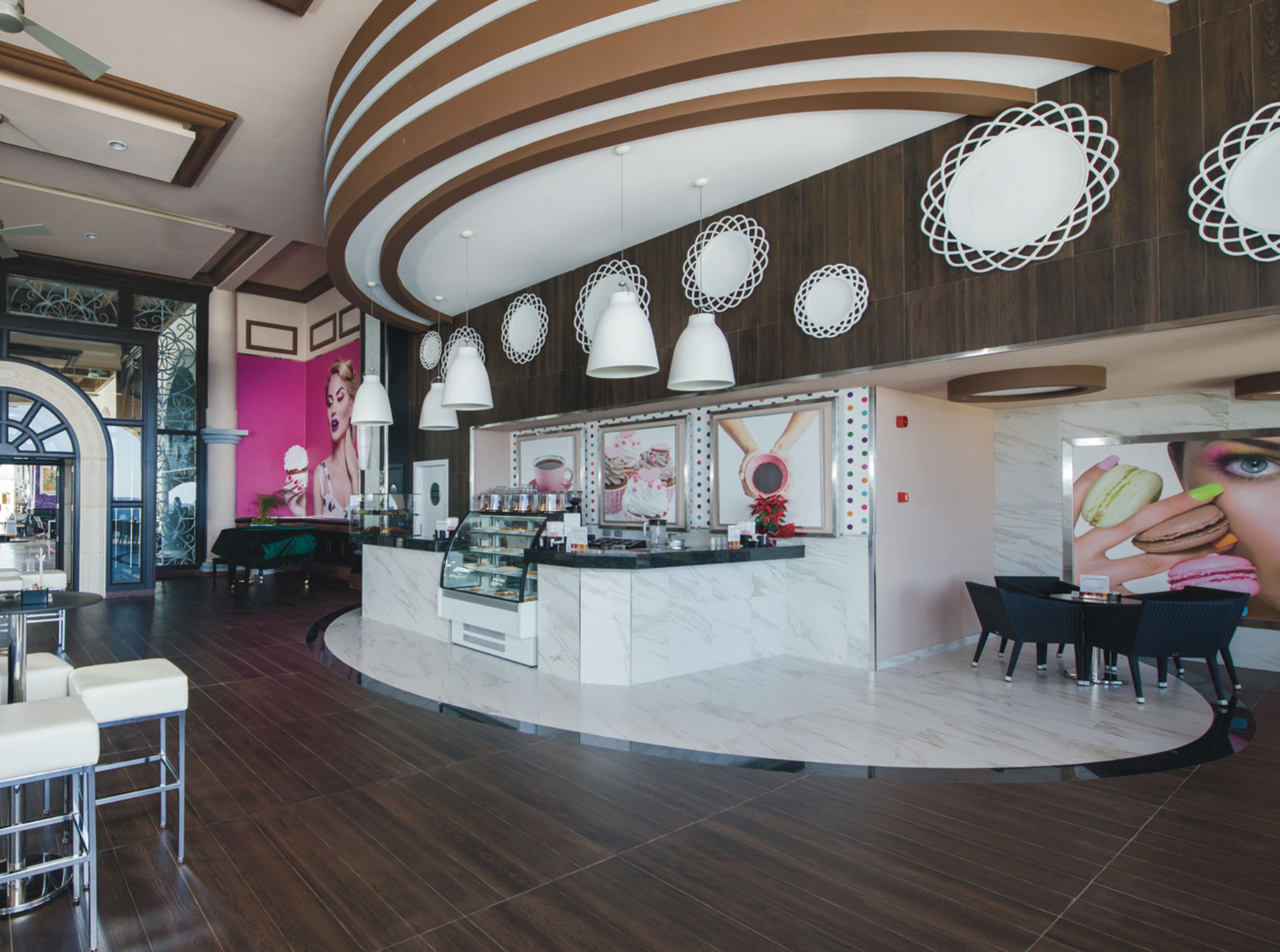 Coffee Shop