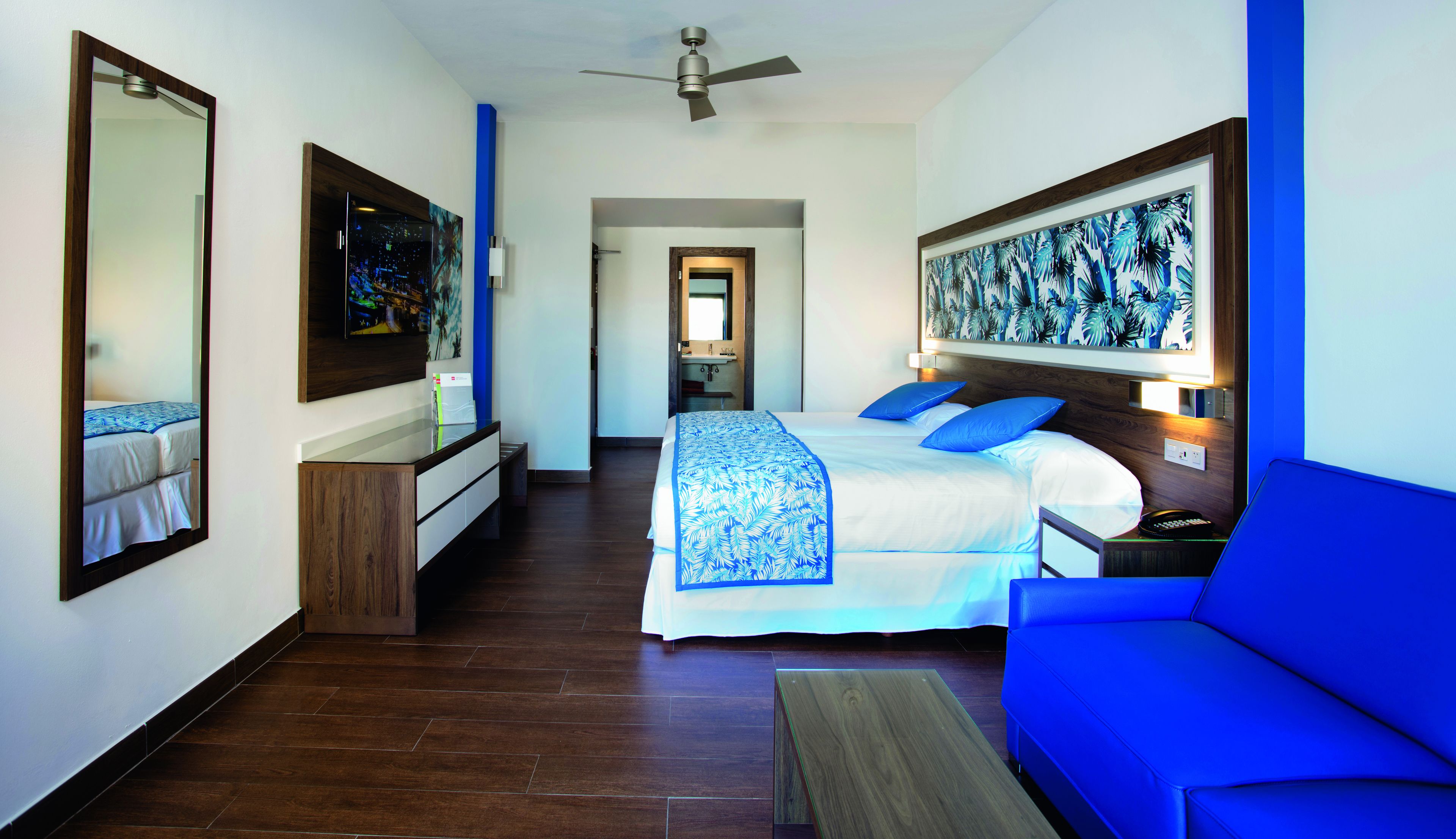Pacha Riu Santa Fe Riu Santa Fe All-Inclusive Resort