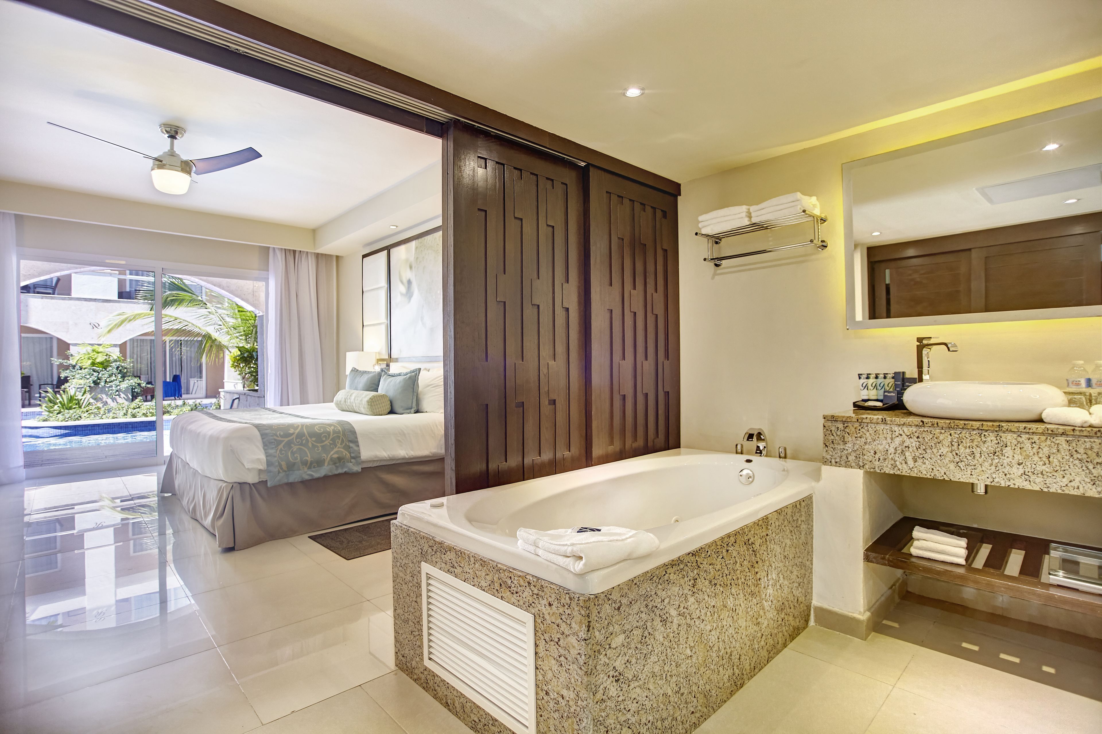 Jetted Tub