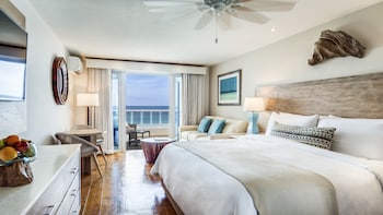 Waves Hotel & Spa