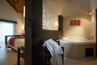 Jetted Tub