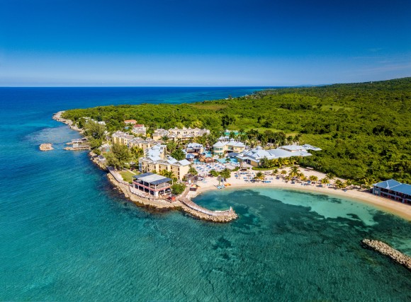 Jewel Paradise Cove Beach Resort & Spa