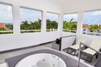 Jetted Tub